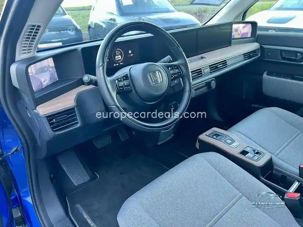 Honda e