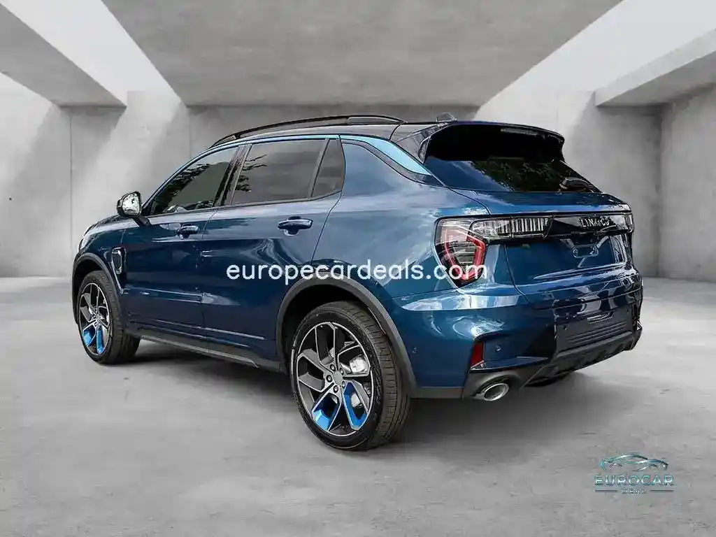 Lynk&Co 01