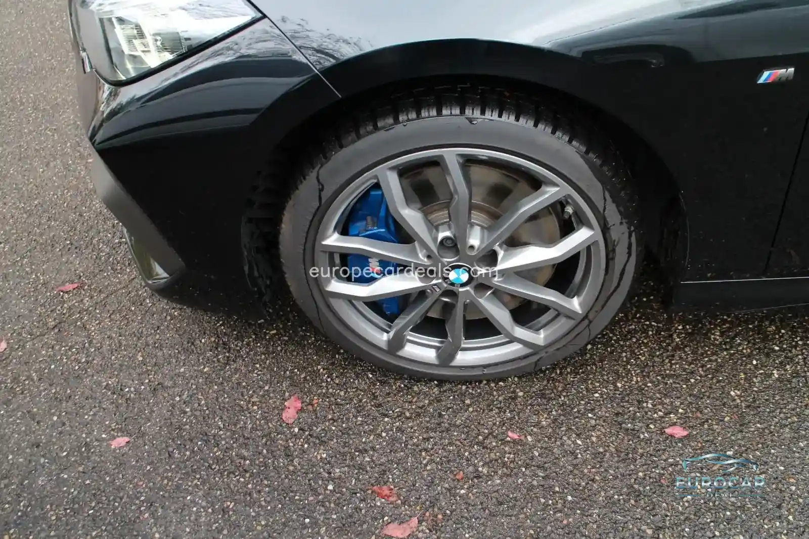 BMW M235