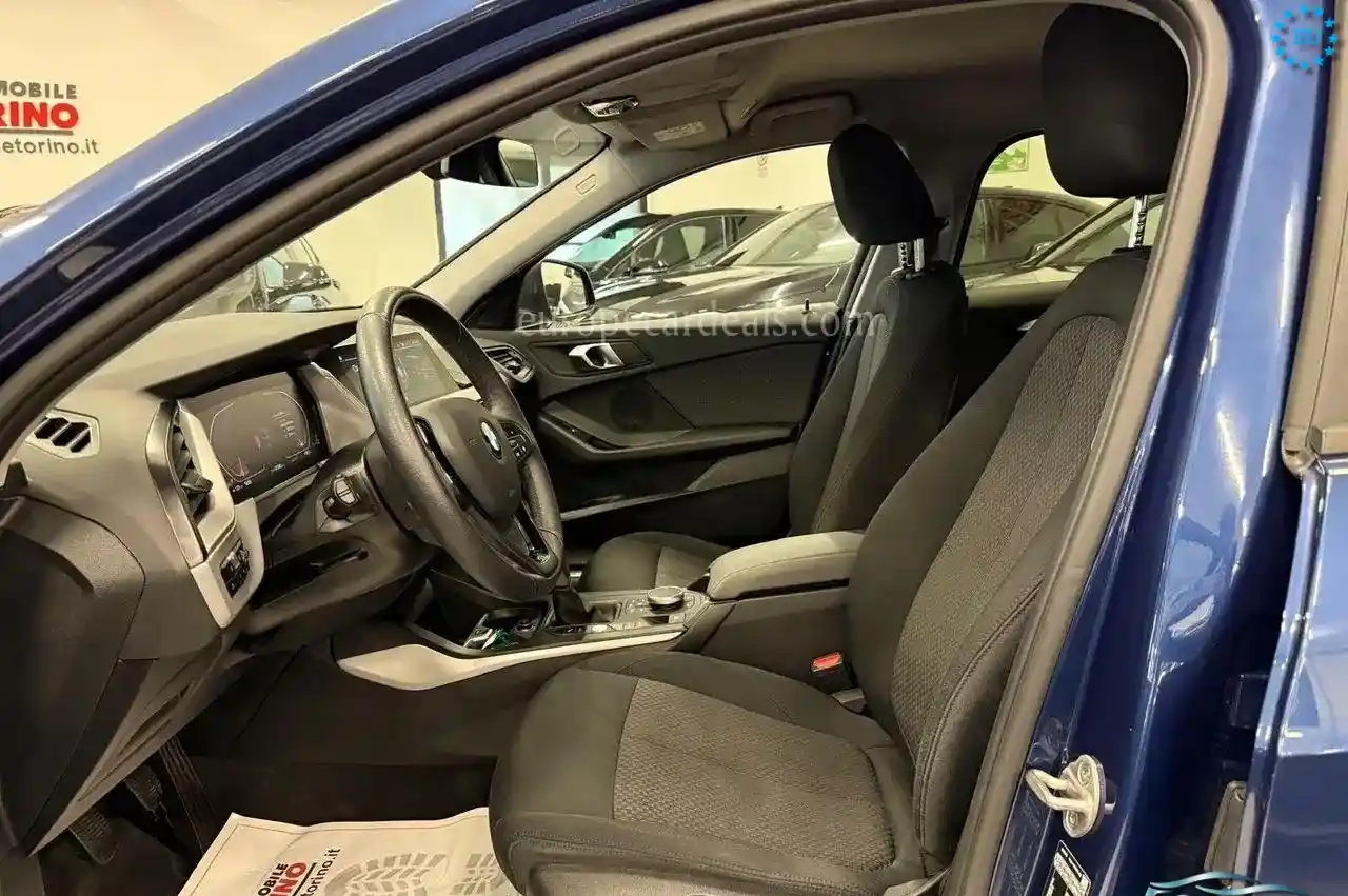 BMW 118