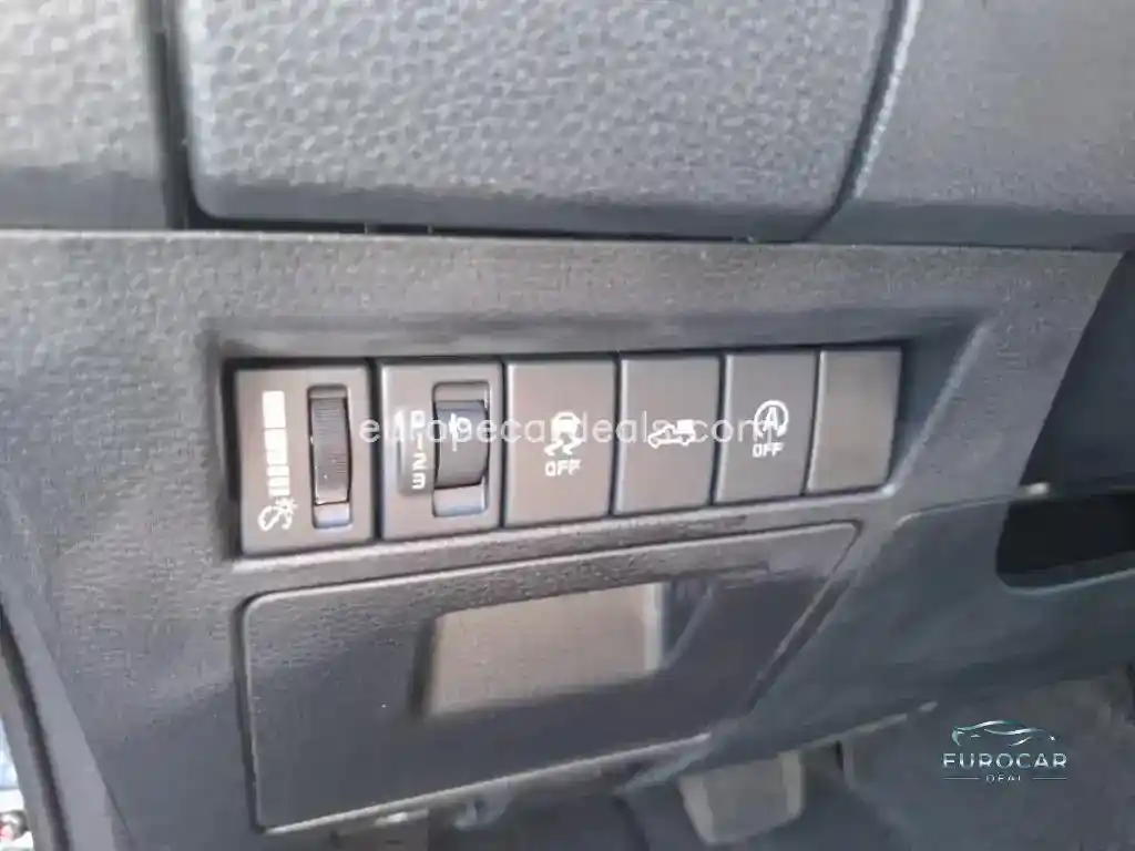 1.9 TD Double Cab LS 163PS 6-AT 4X4 AHK 5