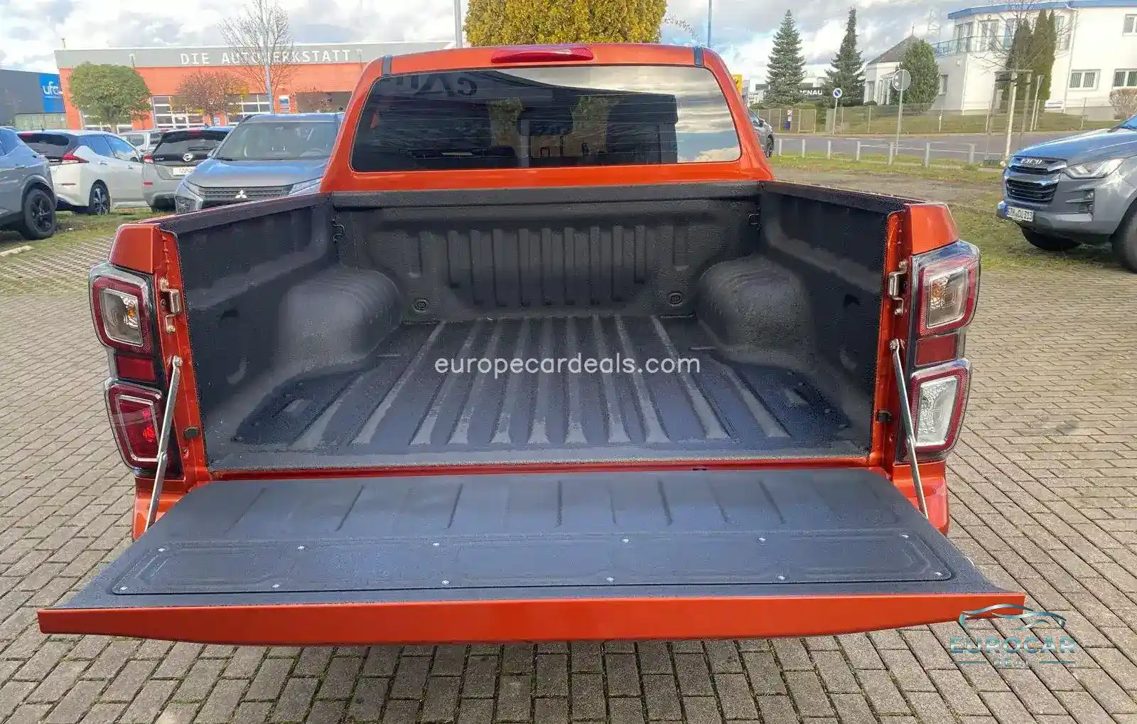 V-Cross Double Cab