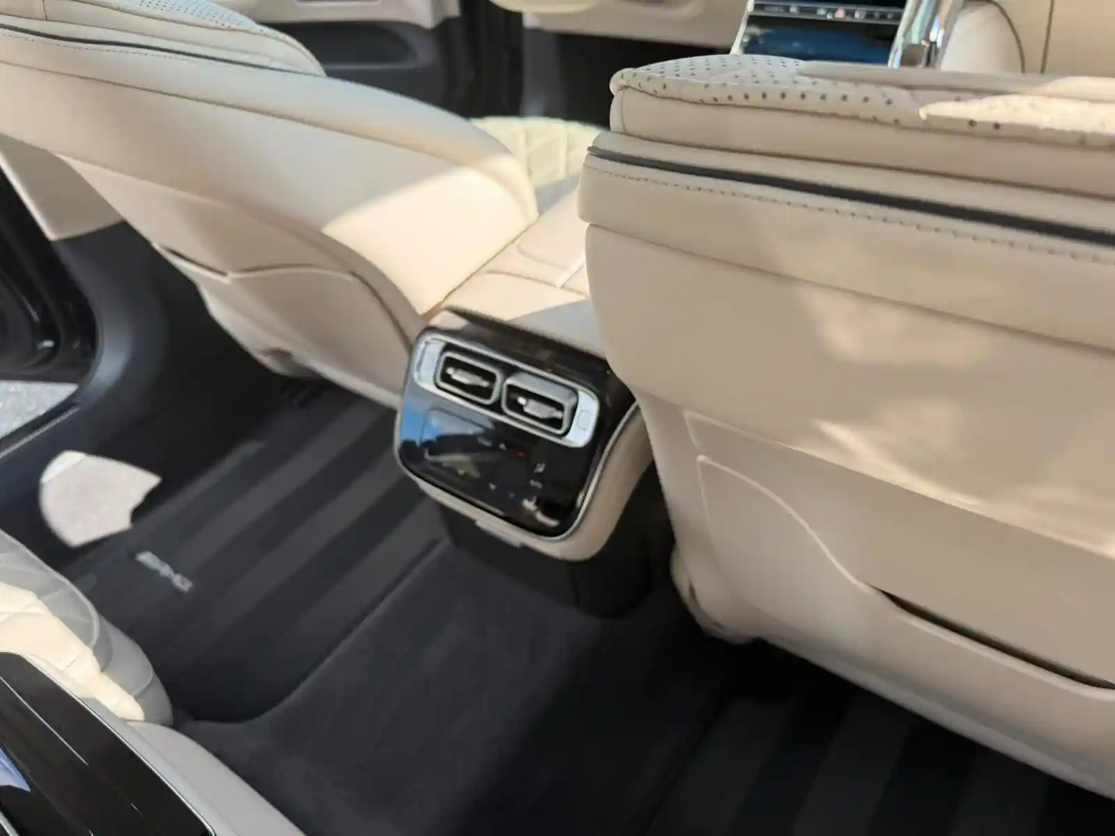 Mercedes-Benz S 400