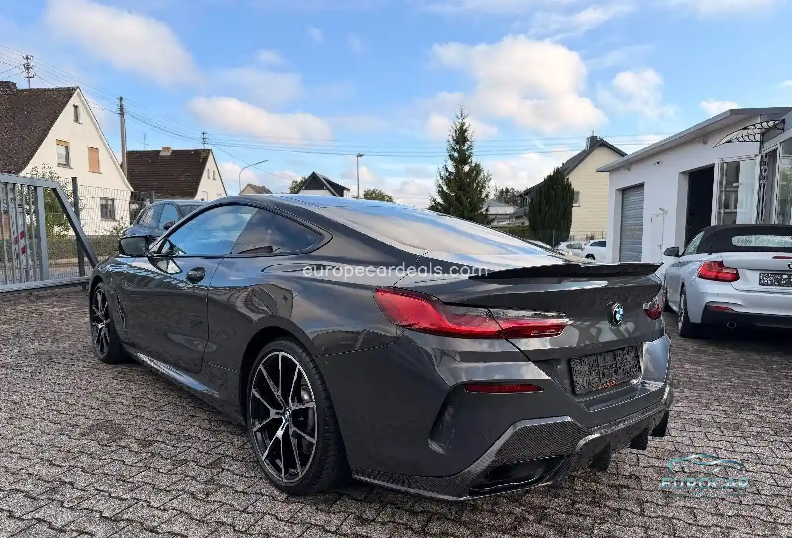 BMW 840