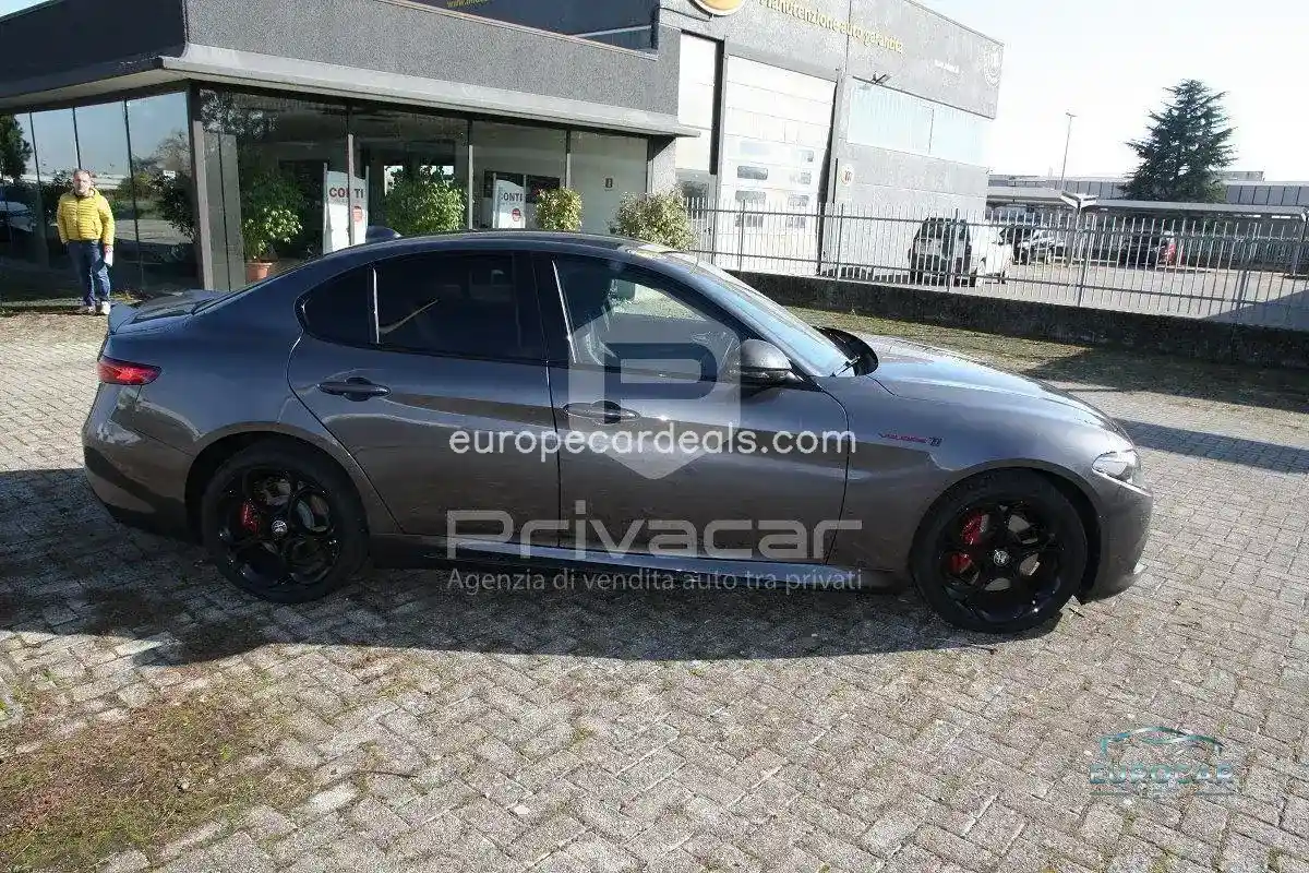 Alfa Romeo Giulia