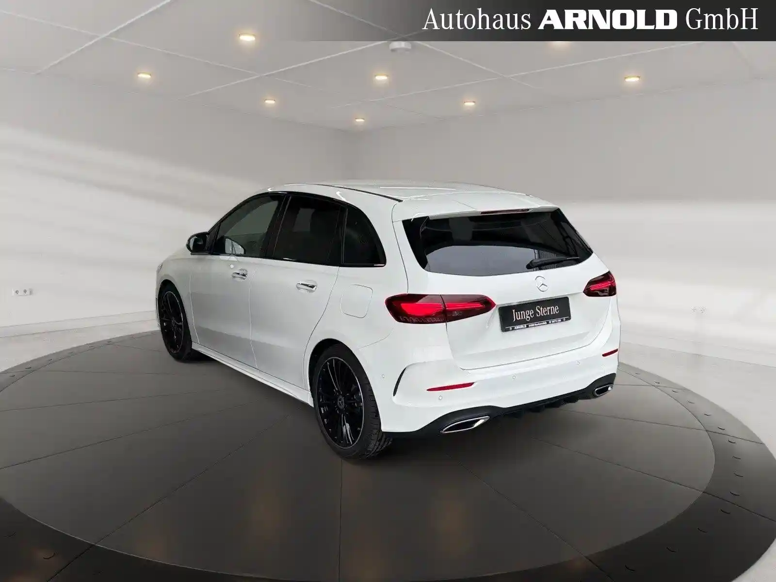 Mercedes-Benz B 200