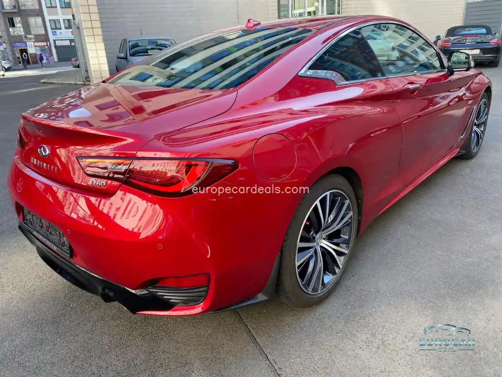 Infiniti Q60