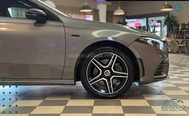 Mercedes-Benz A 250