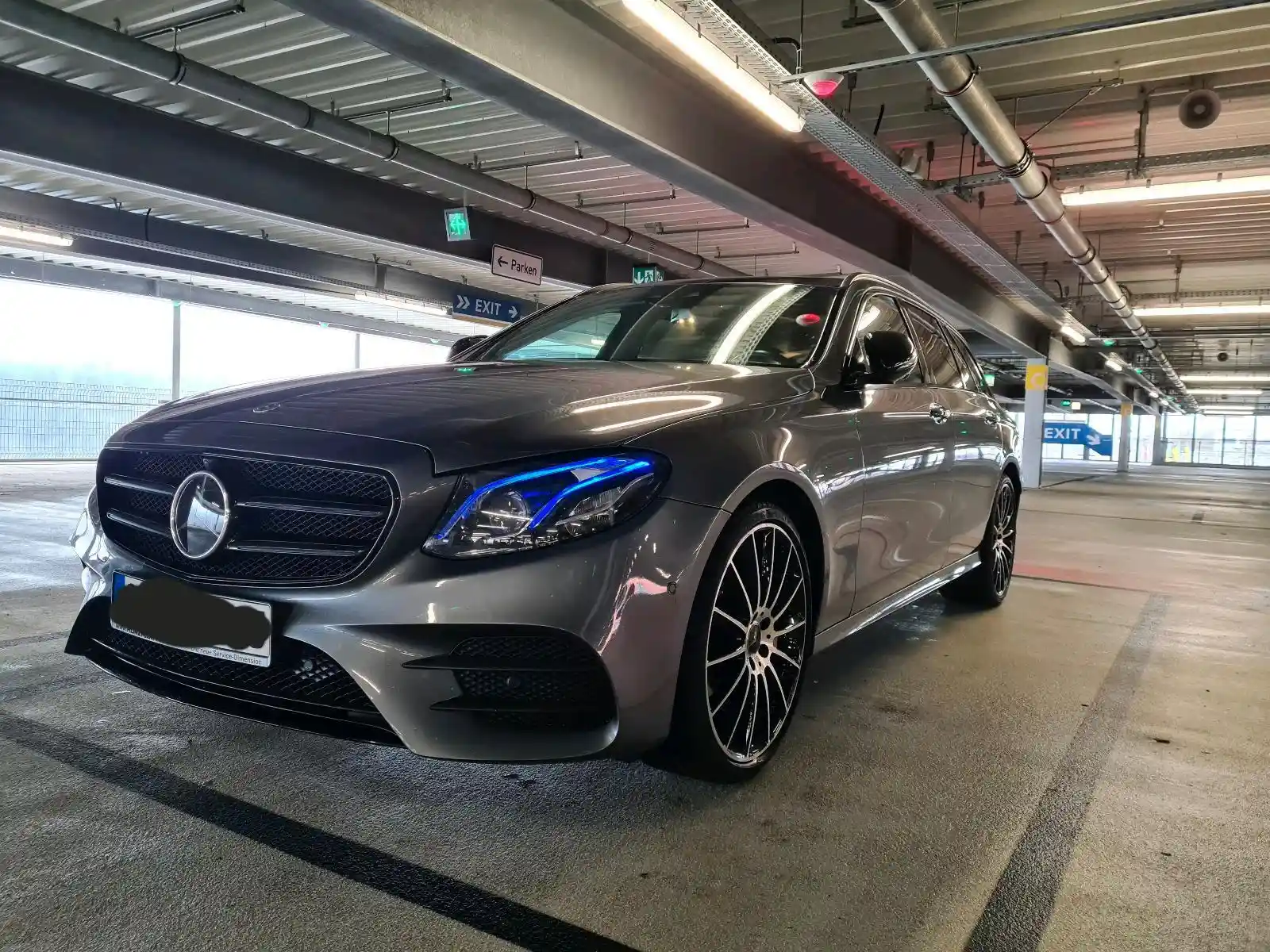 Mercedes-Benz E 400