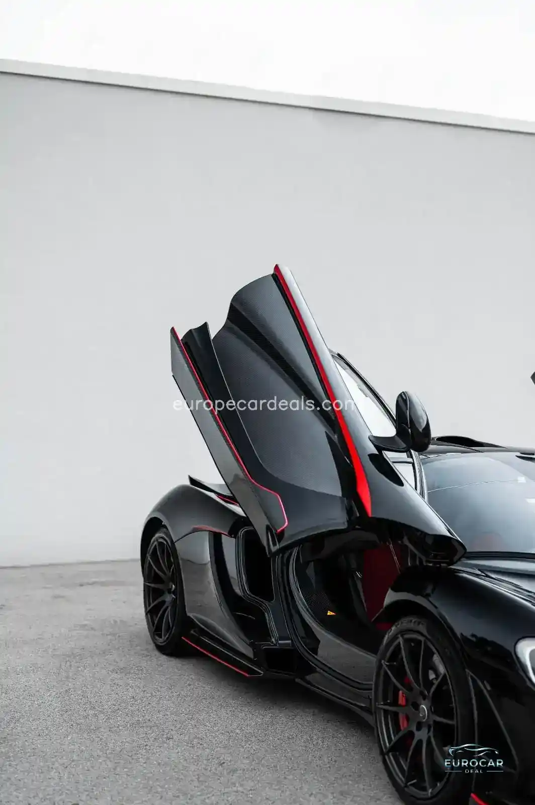 McLaren P1