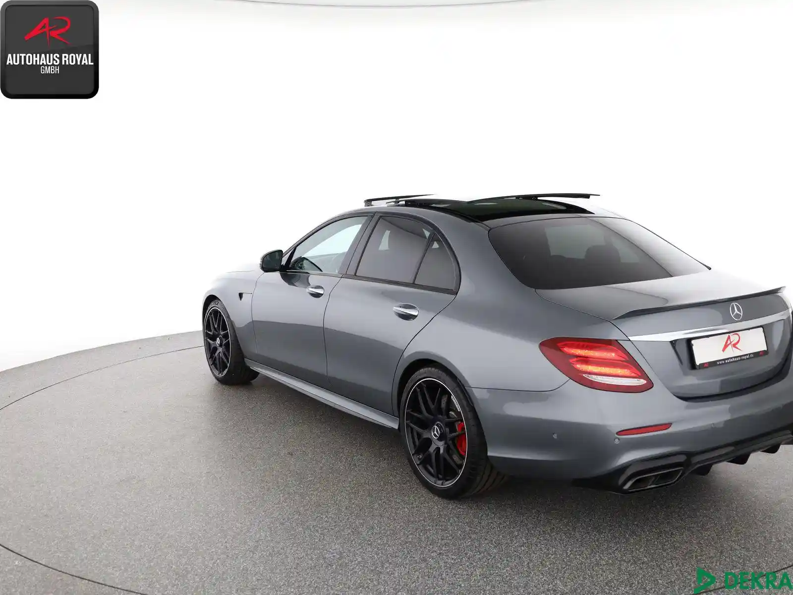 Mercedes-Benz E 63 AMG