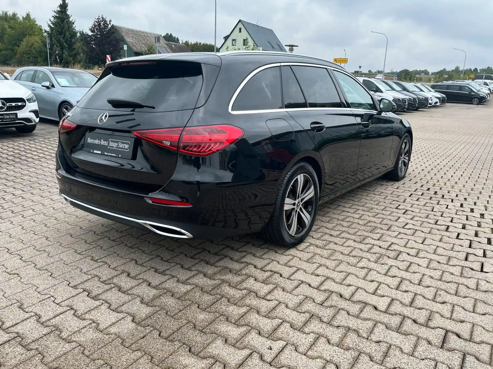 Mercedes-Benz C 200