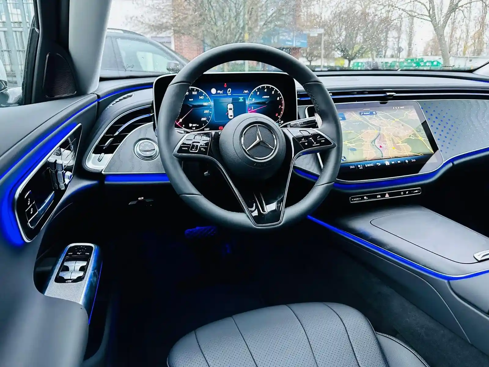 Mercedes-Benz E 200