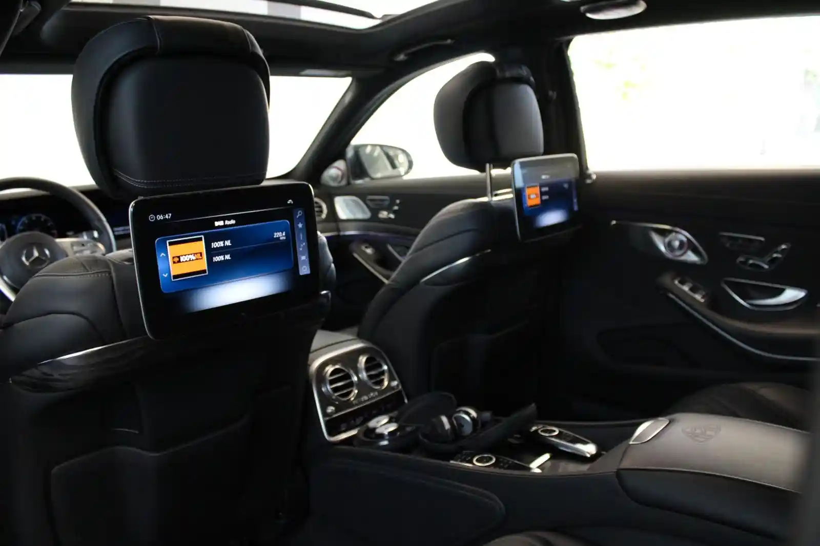 Mercedes-Benz S 560