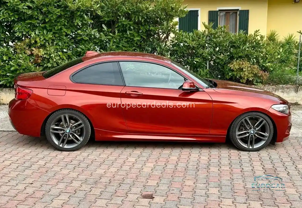 BMW 230