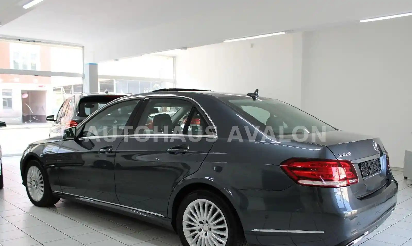 Mercedes-Benz E 400