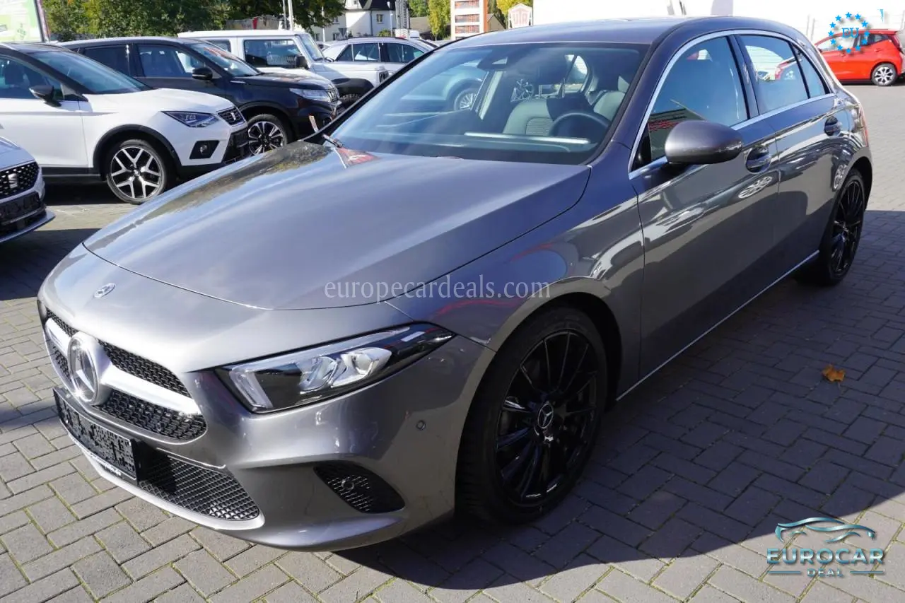 Mercedes-Benz A 200