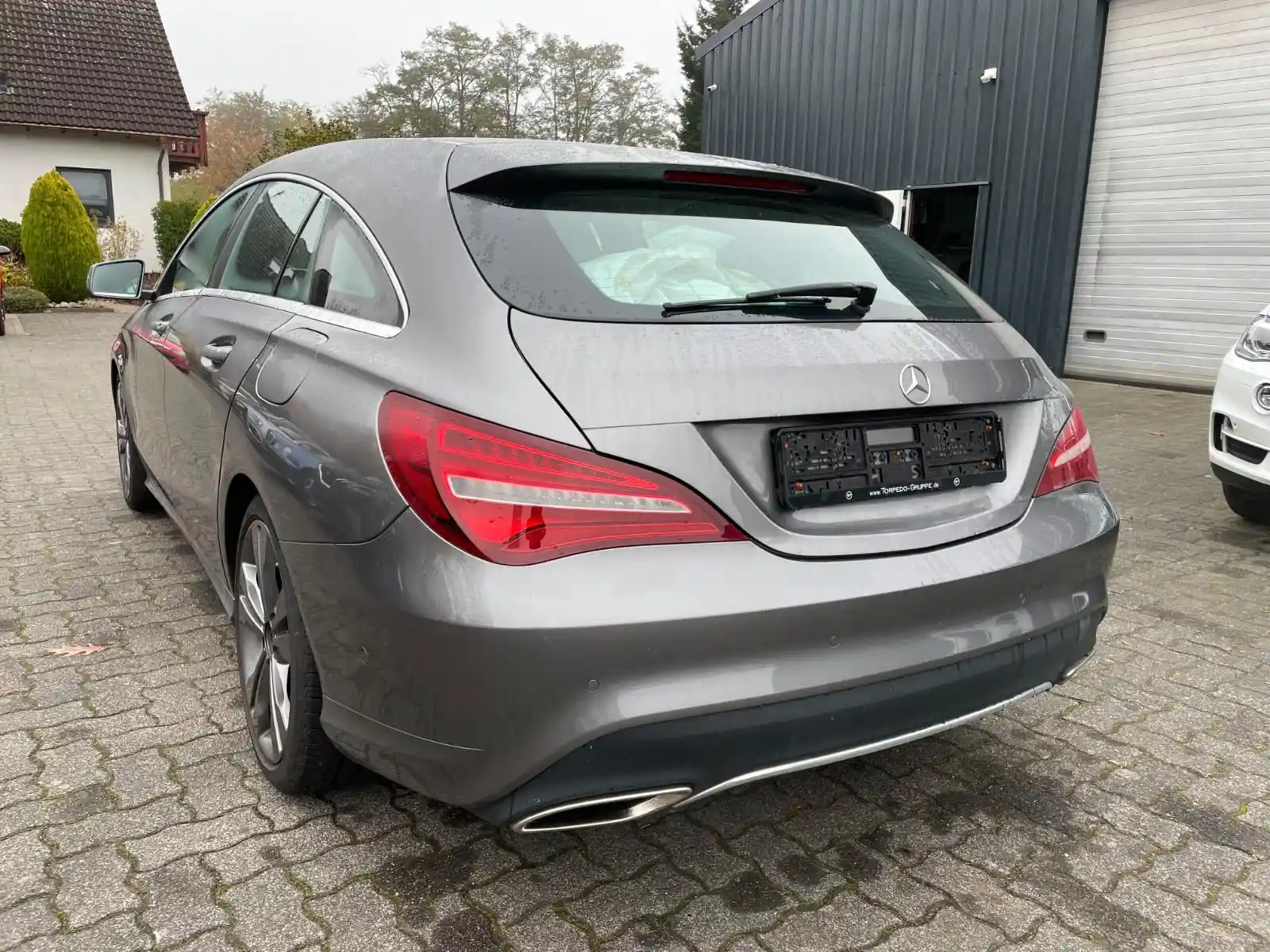 Mercedes-Benz CLA 180 Shooting Brake