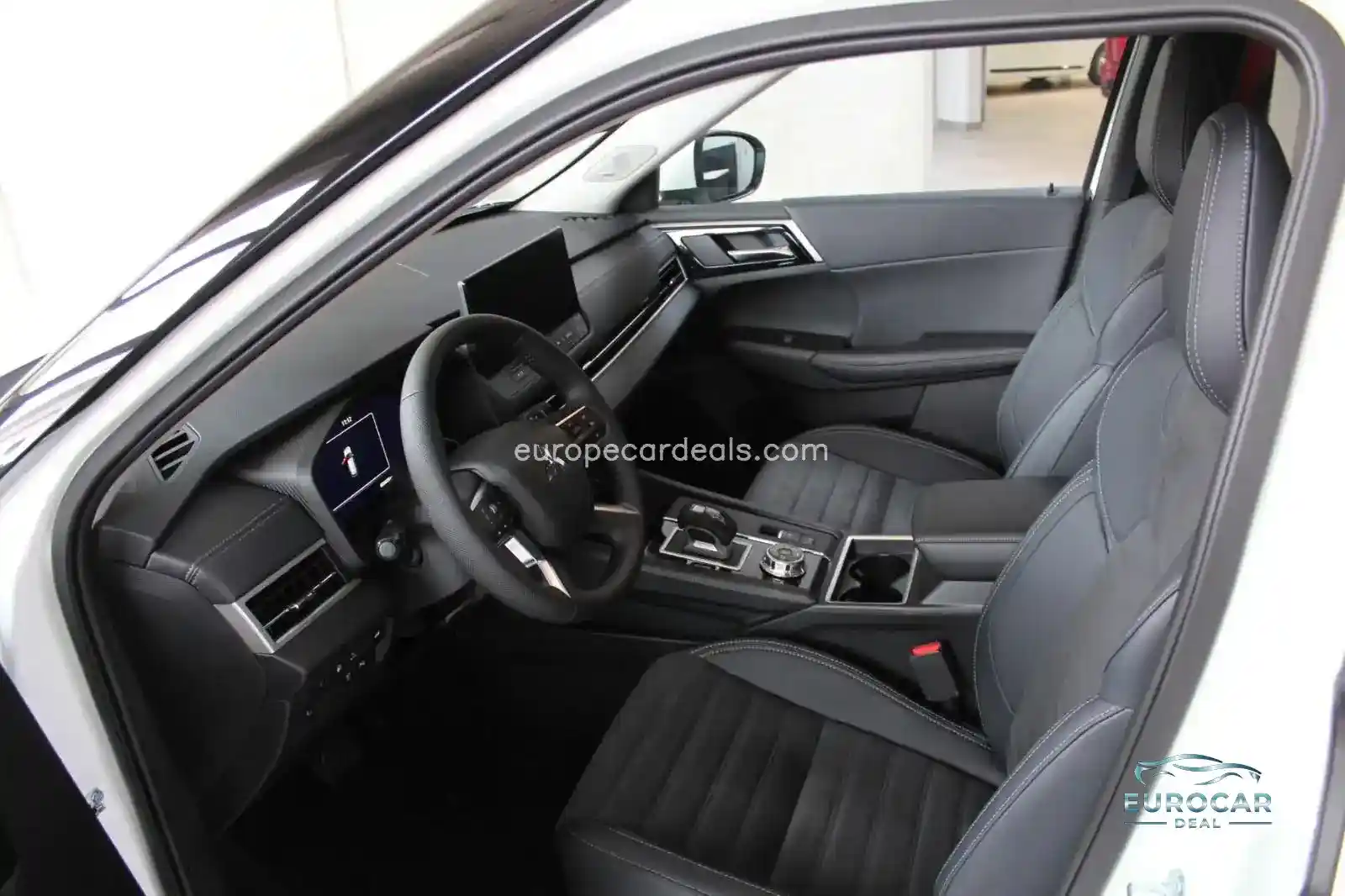 Mitsubishi Plug-in Hybrid Outlander