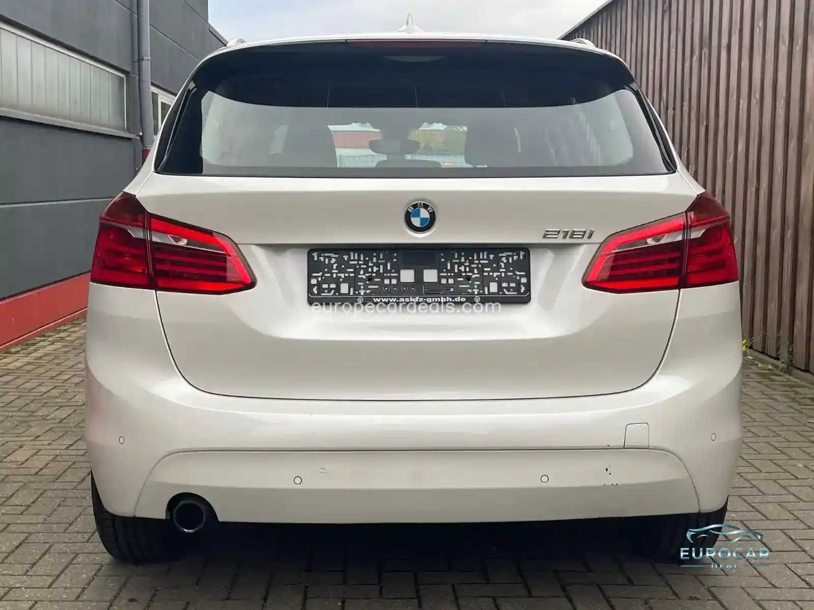 BMW 218
