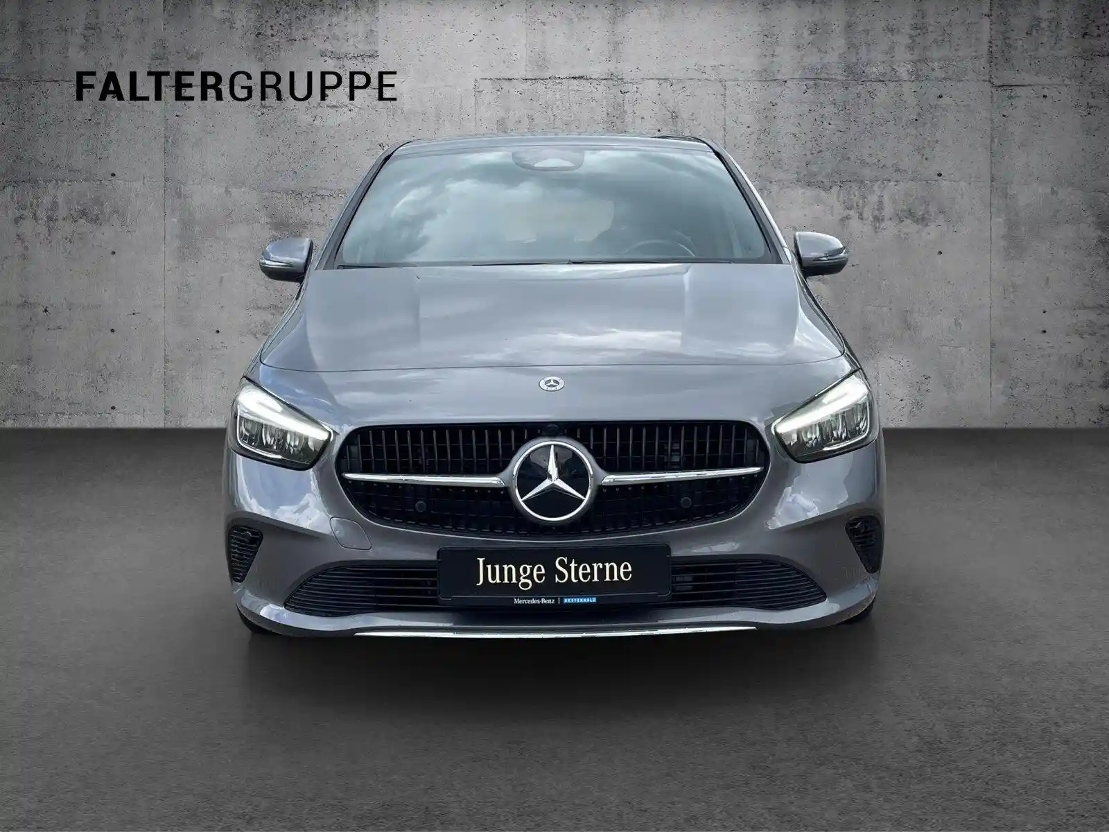 Mercedes-Benz B 200