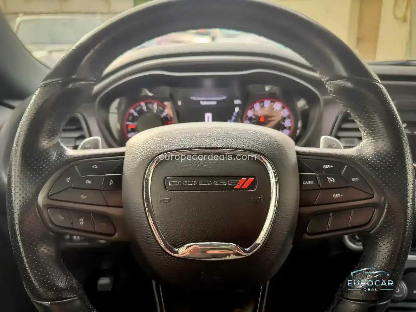 Dodge Challenger