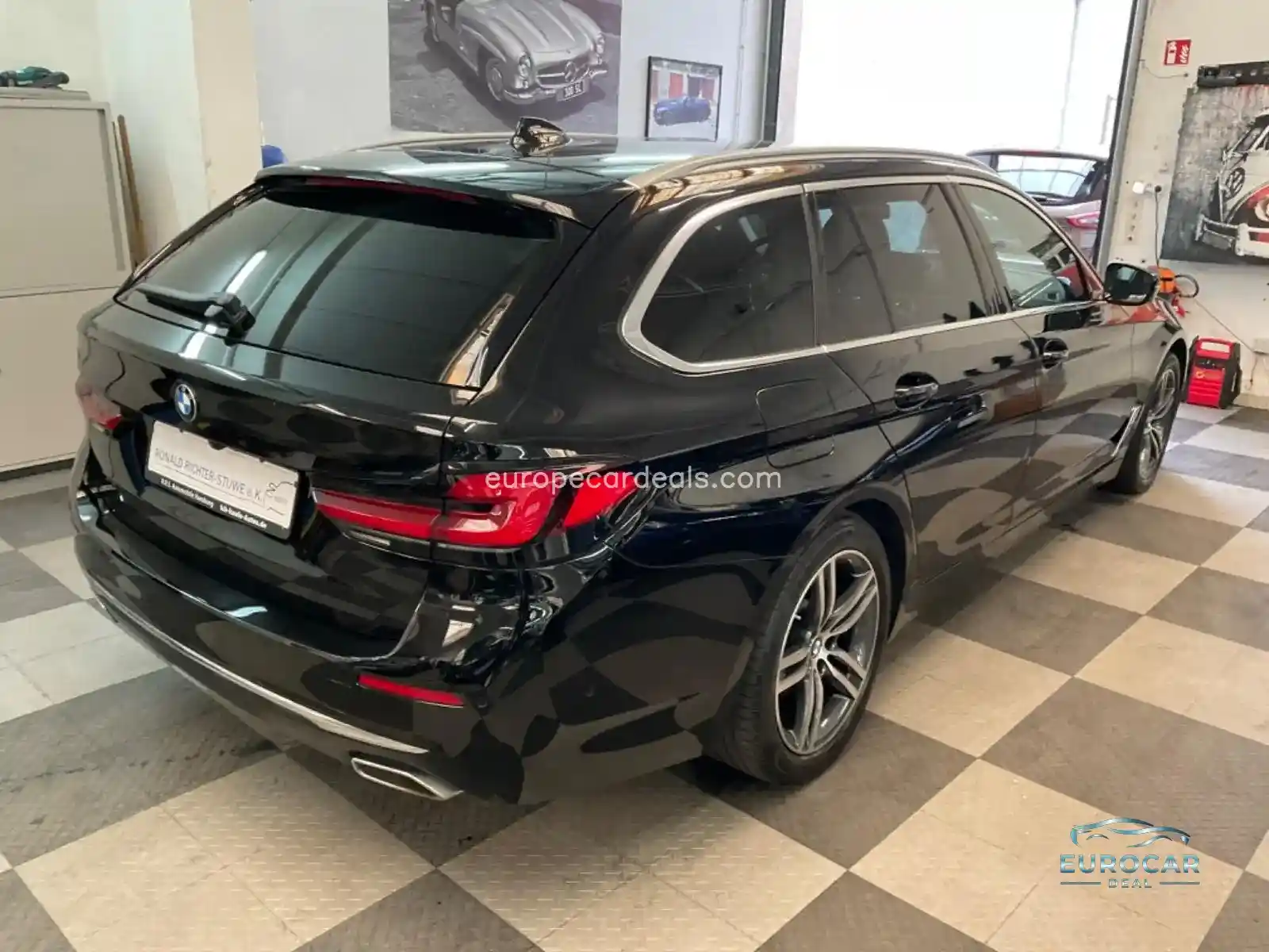 BMW 520