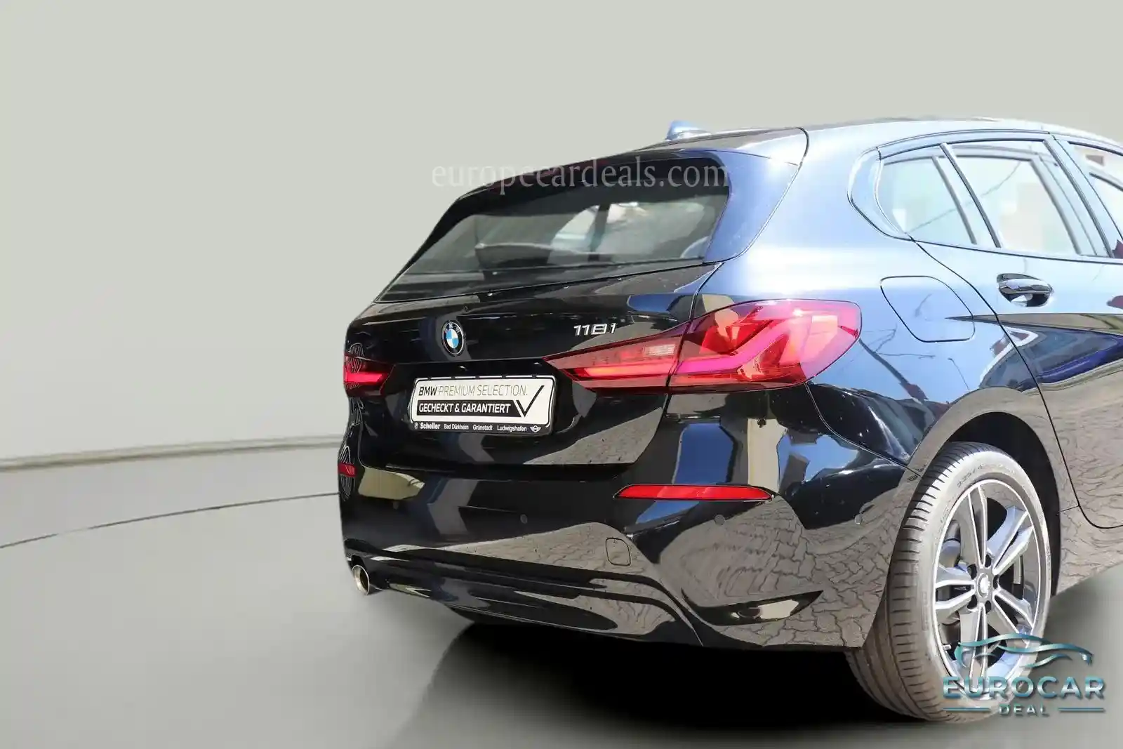 BMW 118