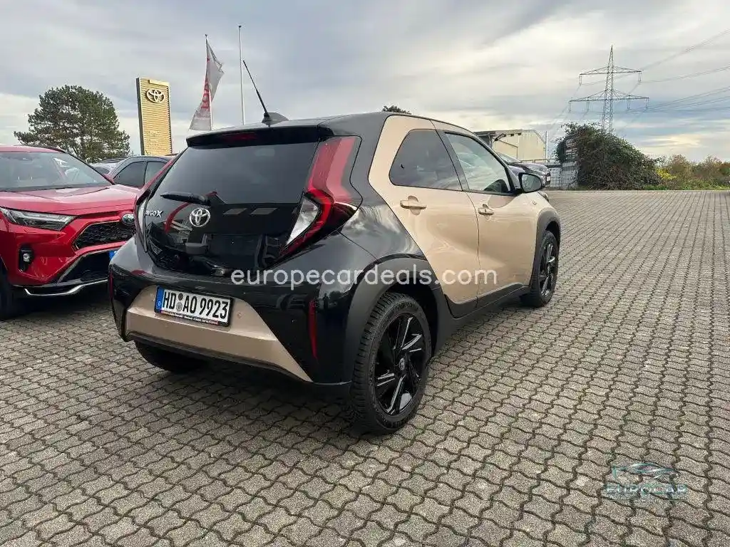 Toyota Aygo (X)