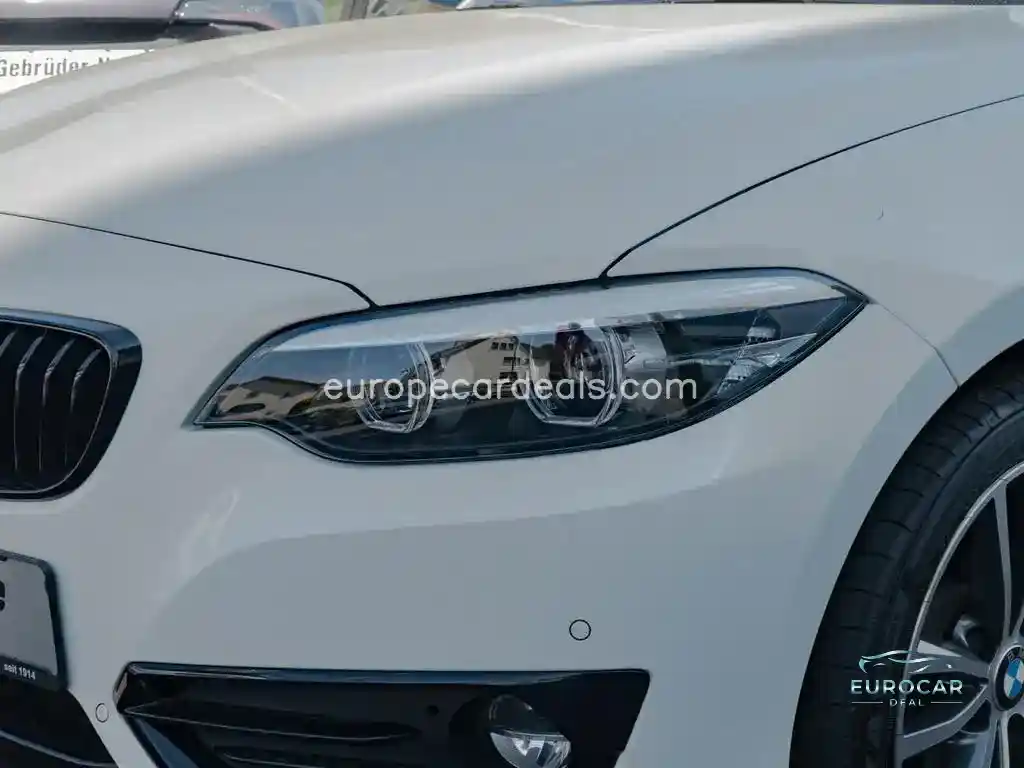 BMW 220