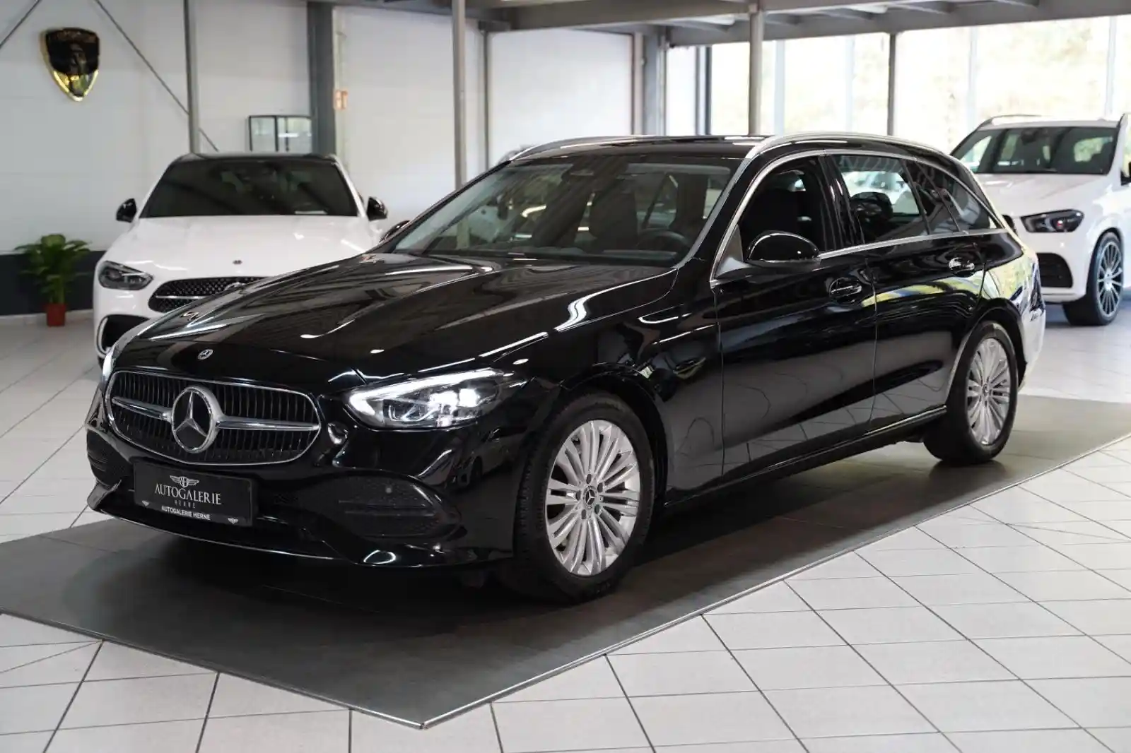 Mercedes-Benz C 200
