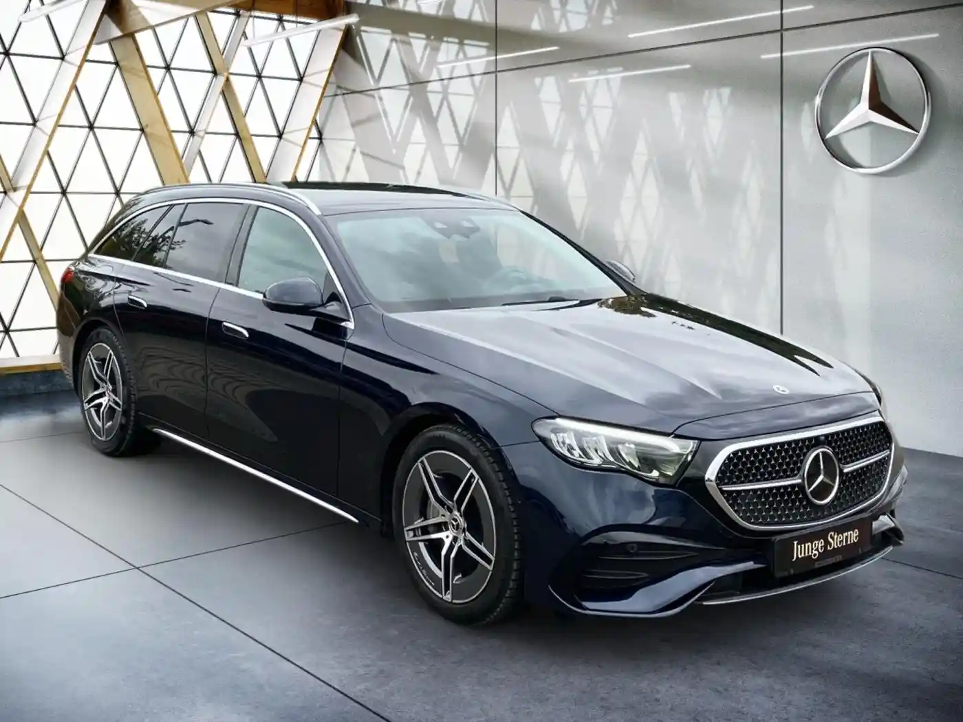 Mercedes-Benz E 220