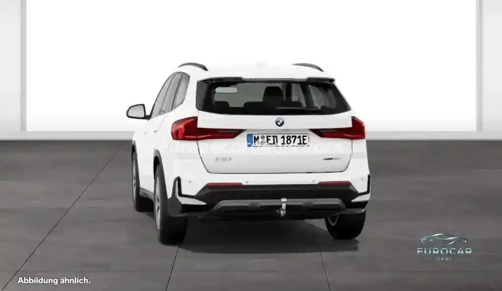 BMW iX1