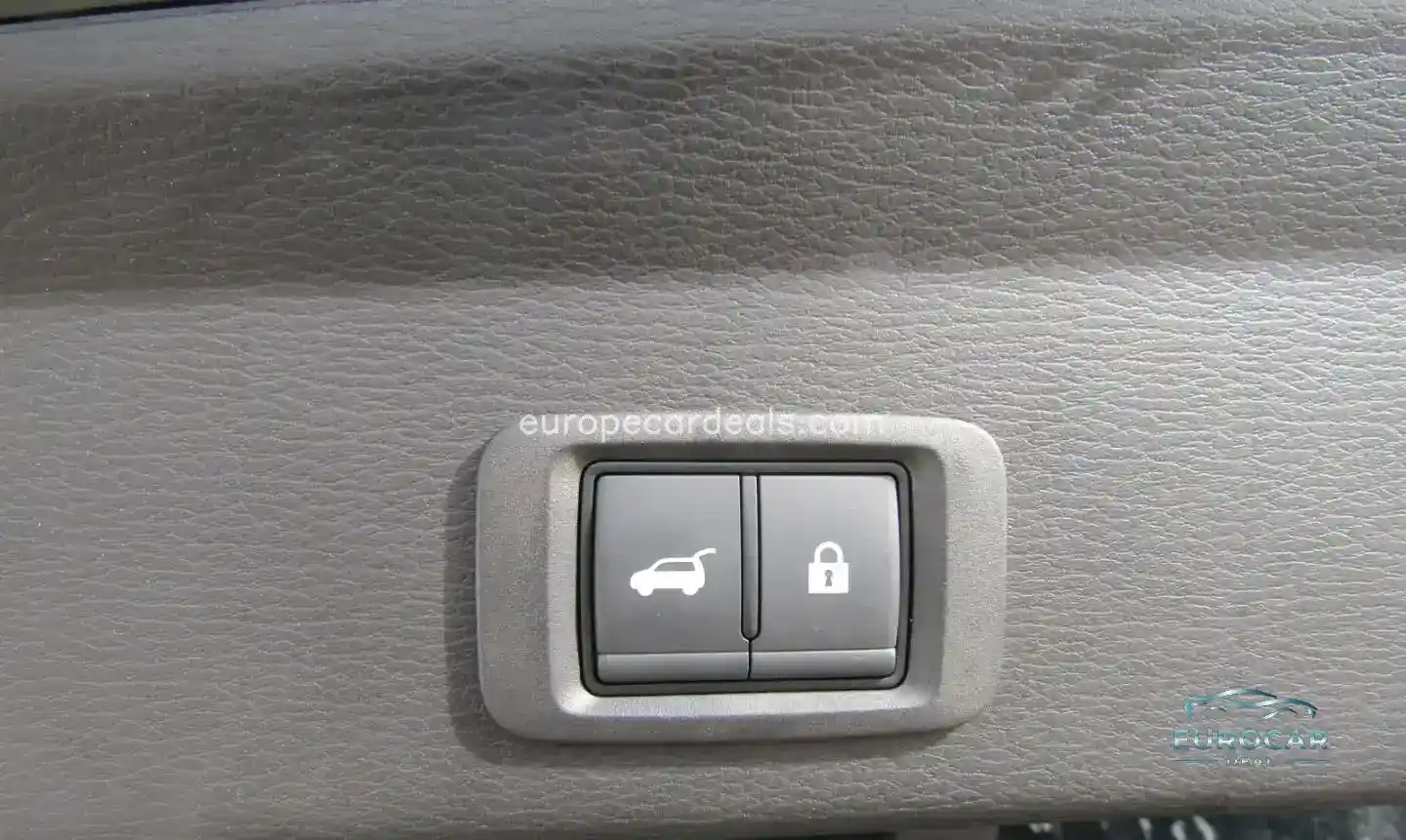 Mitsubishi Plug-in Hybrid Outlander