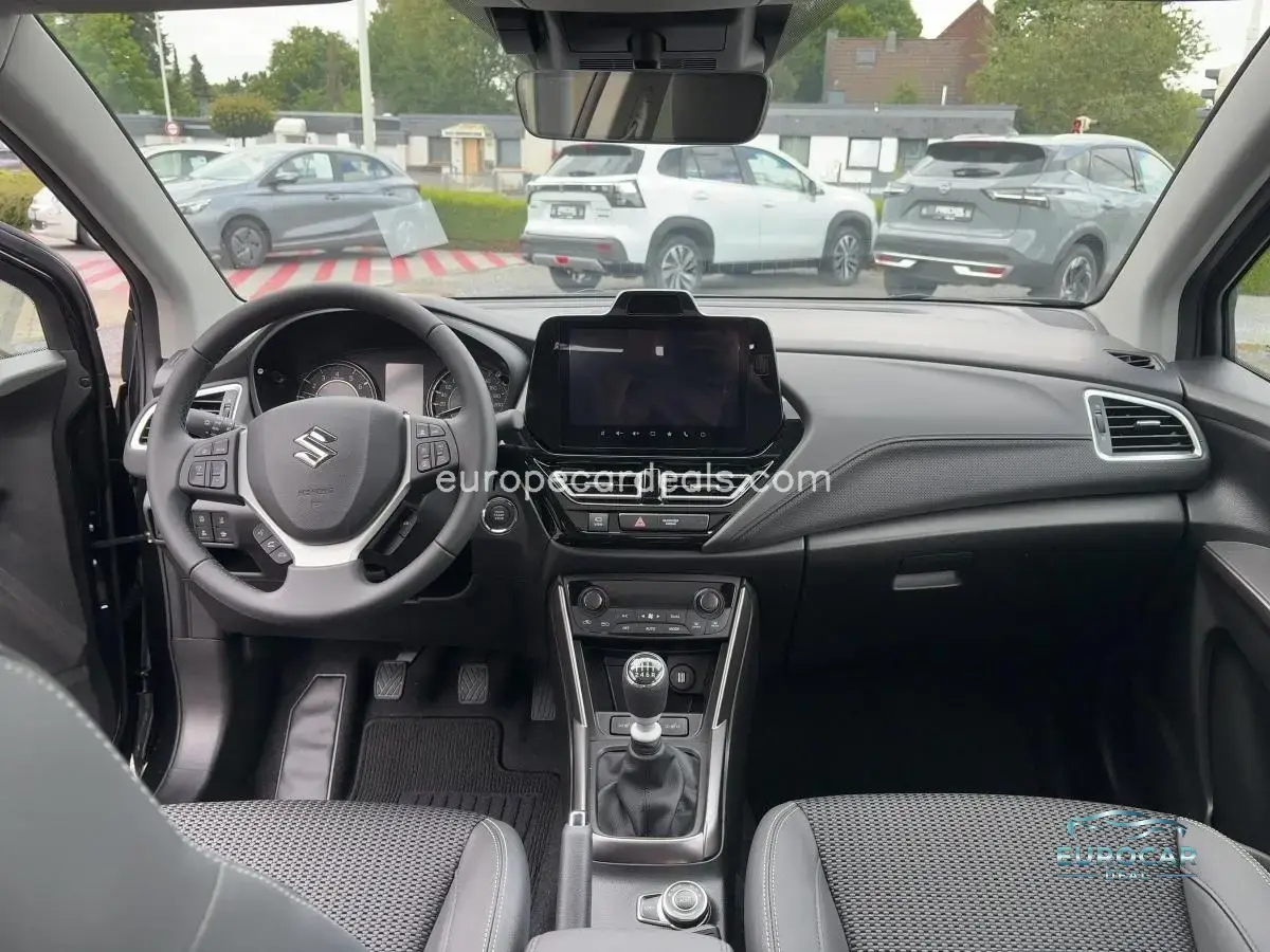 Suzuki (SX4) S-Cross