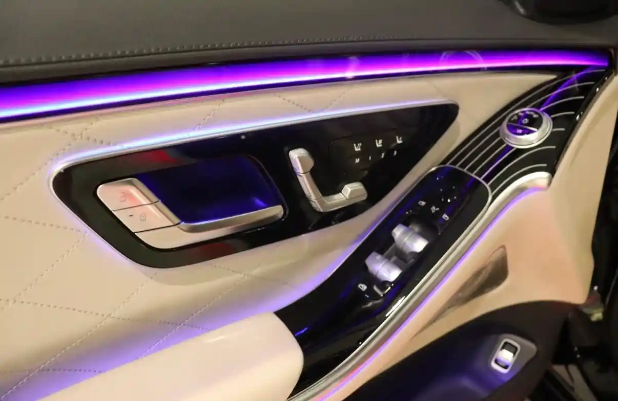 Mercedes-Benz S 400