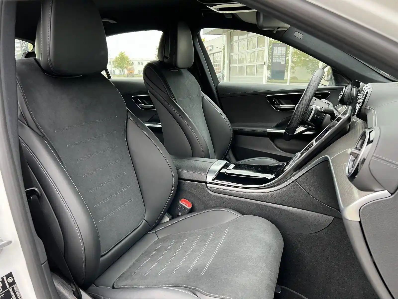 Mercedes-Benz C 400