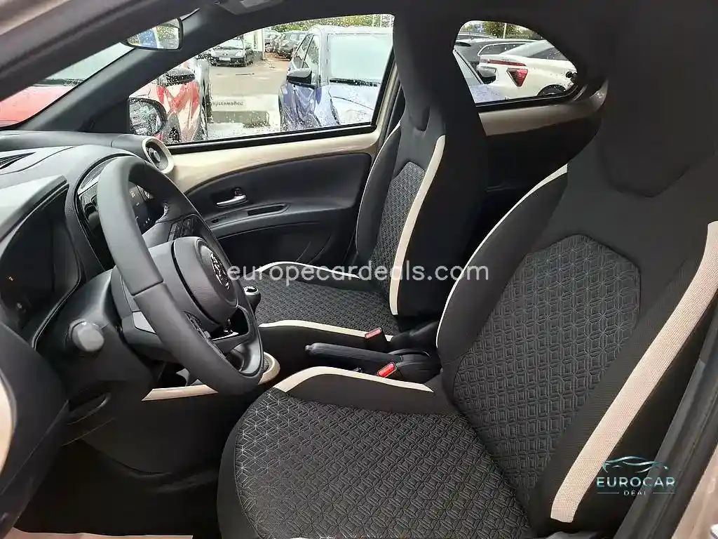 Toyota Aygo (X)