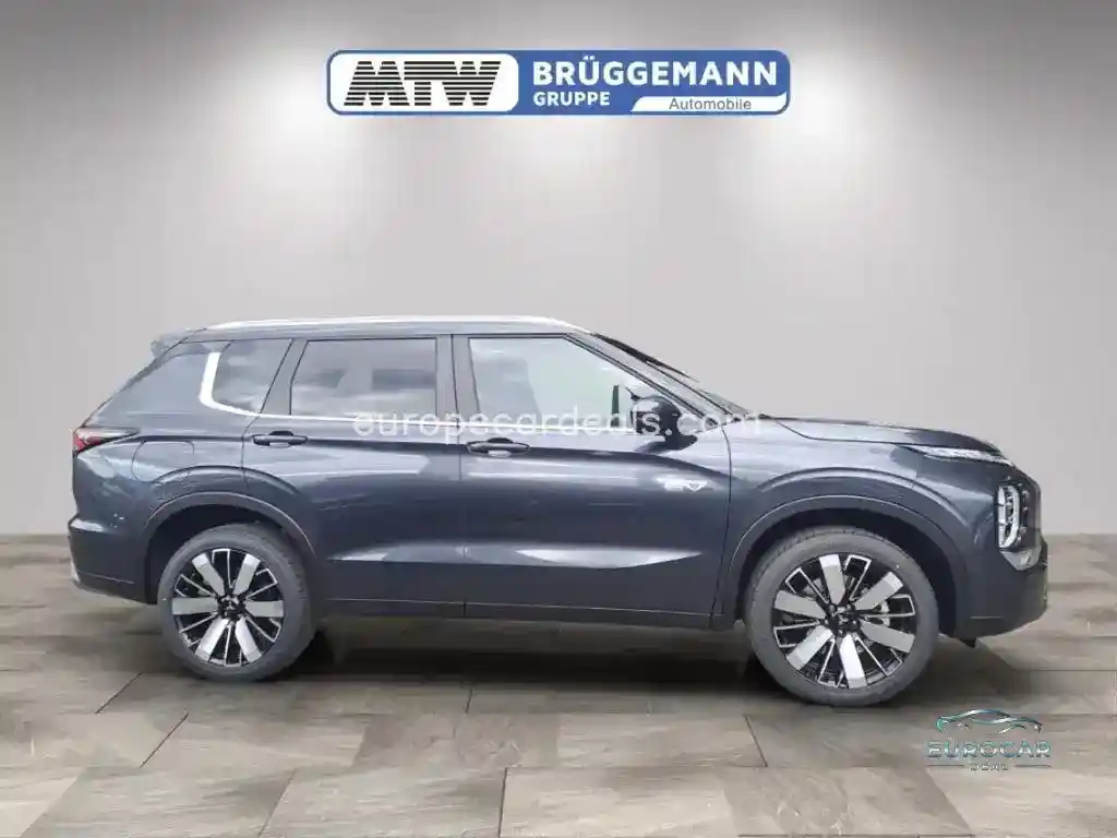 Mitsubishi Plug-in Hybrid Outlander