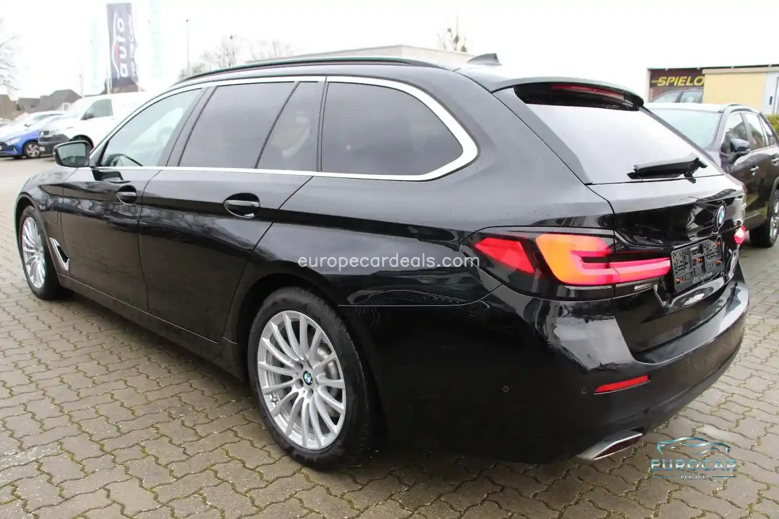 BMW 530