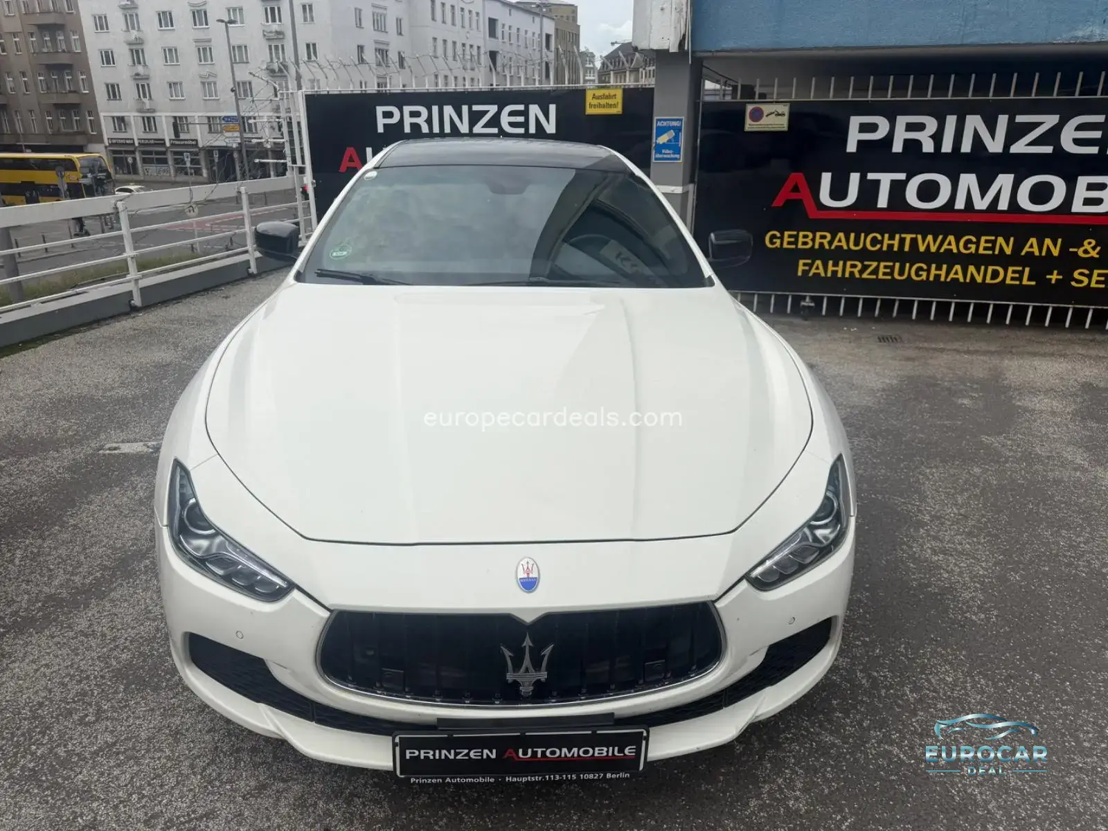 Maserati Ghibli