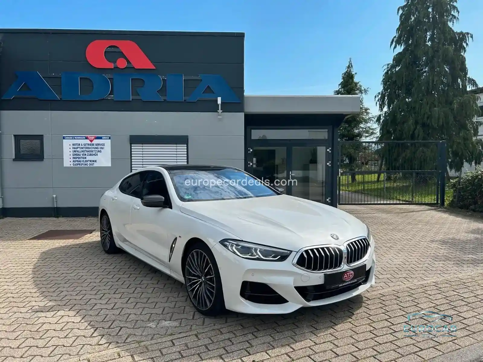 BMW 840