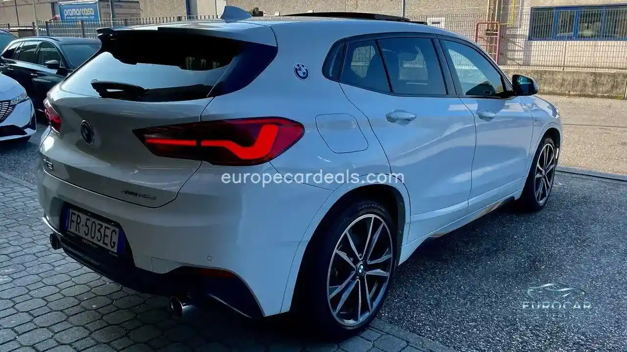 BMW X2