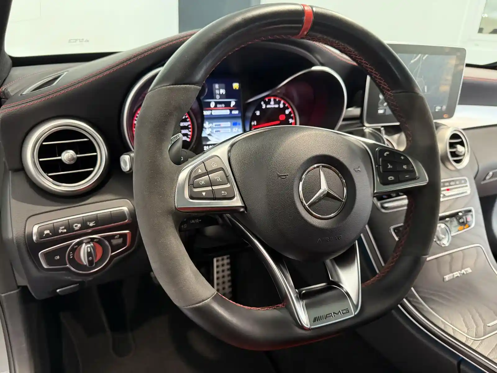 Mercedes-Benz C 63 AMG