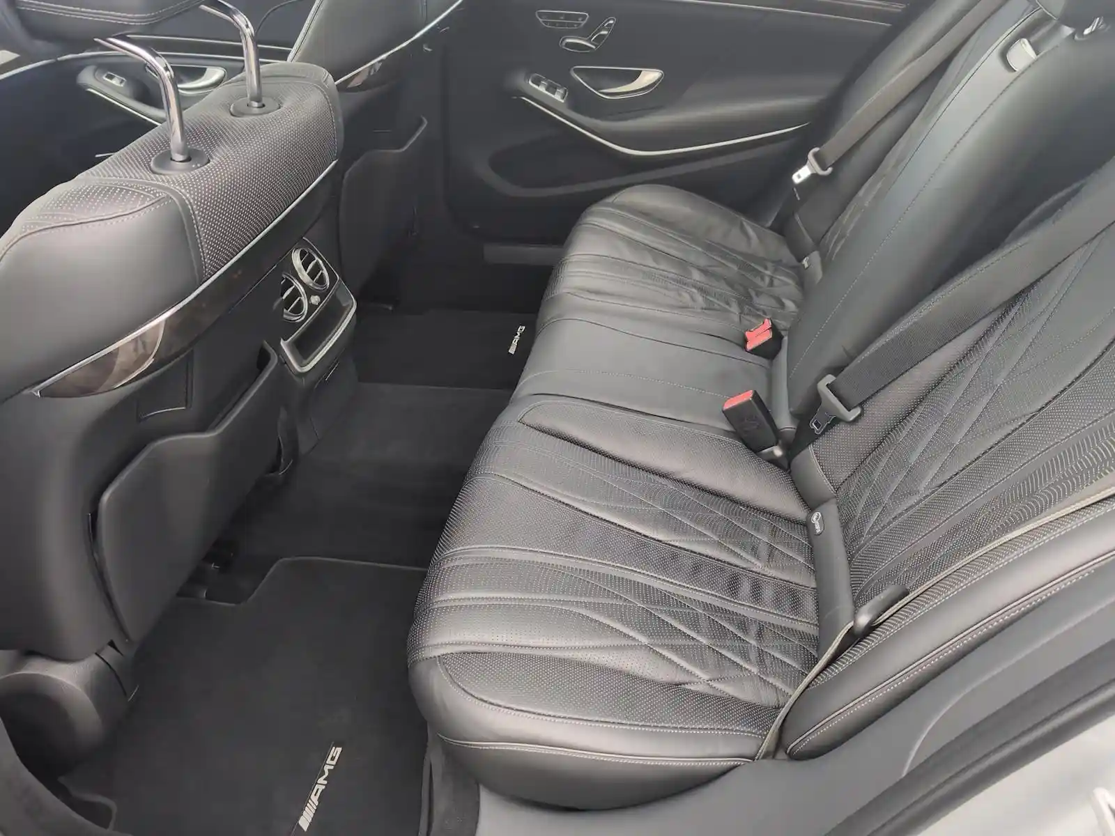Mercedes-Benz S 63 AMG