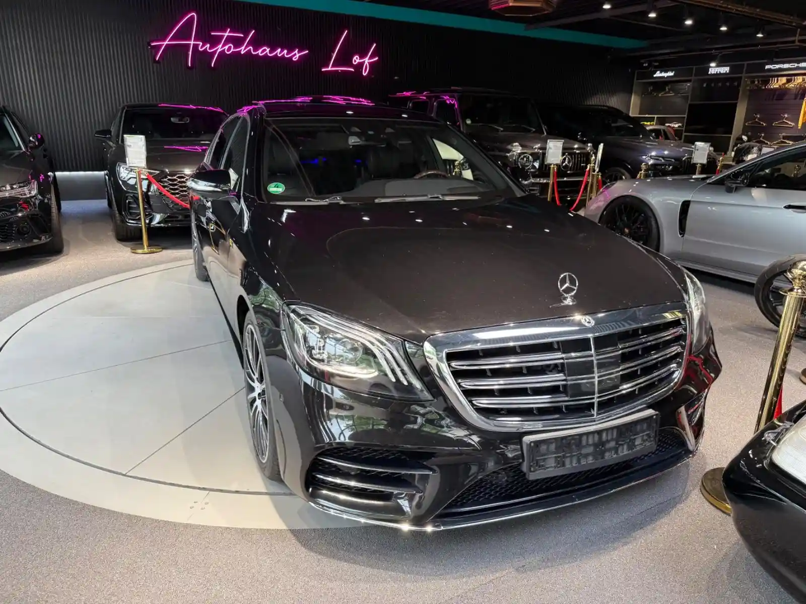 Mercedes-Benz S 400