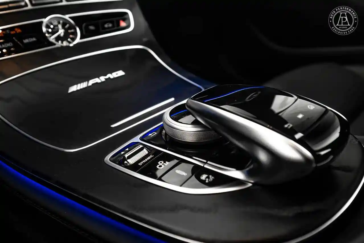 Mercedes-Benz E 63 AMG