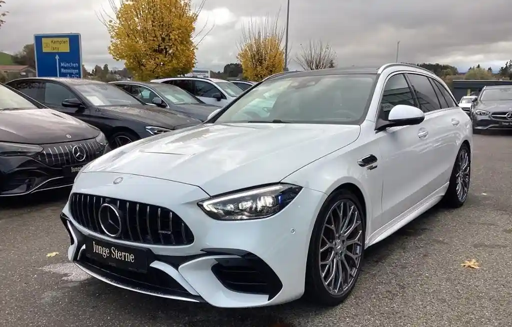 Mercedes-Benz C 63 AMG