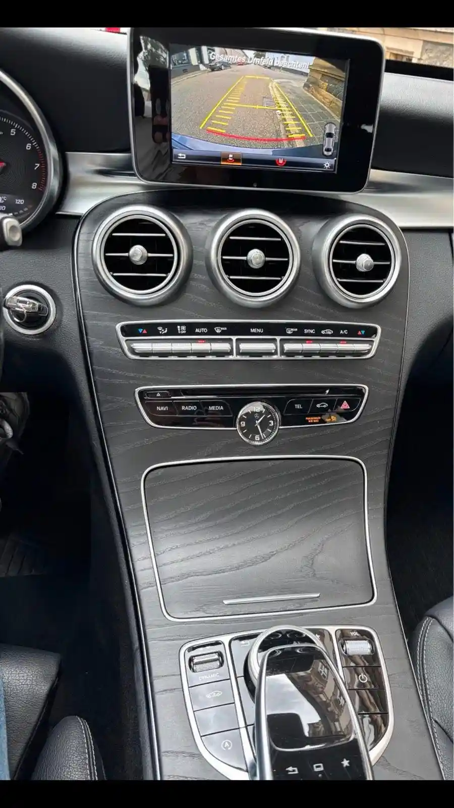 Mercedes-Benz C 400