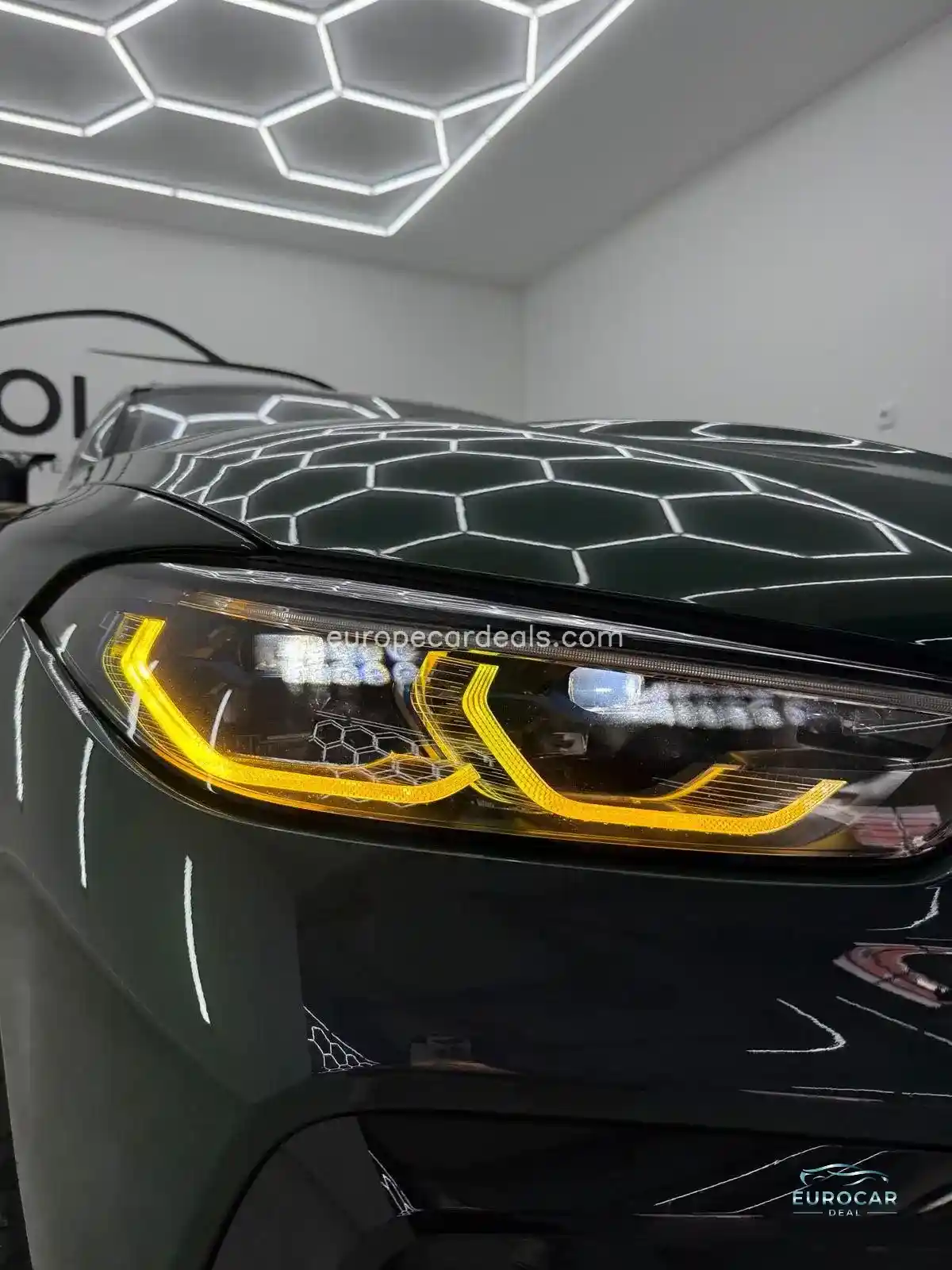 BMW M8
